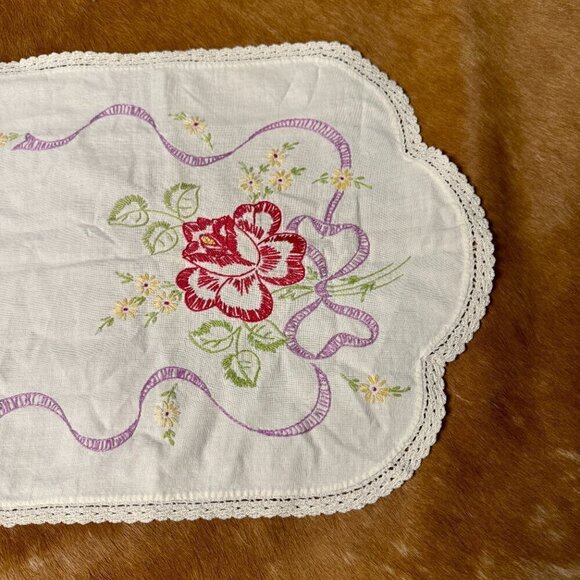 Vintage Floral Embroidered Cottagecore Table Runner - 32'' Long - Picture 3 of 5